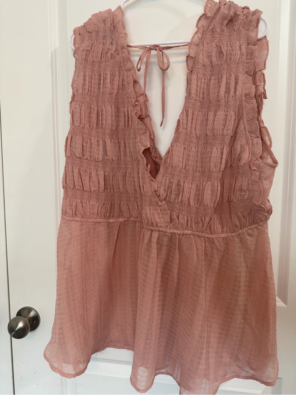 torrid Smocked V-Neck Tie-Back Tank in Dusty Rose - Picture 4 of 5
